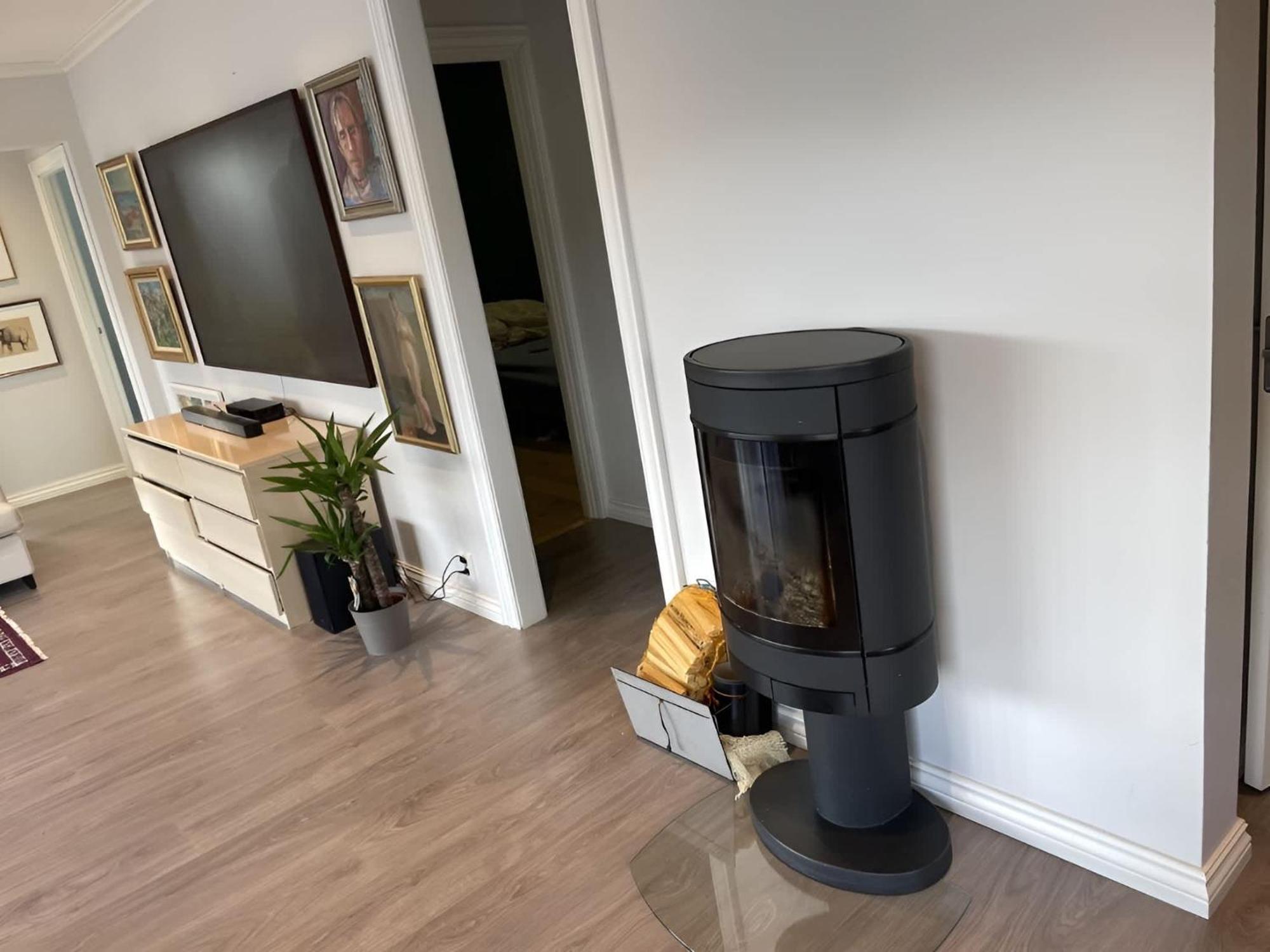 Peaceful With Balcony - Near Tram & Trails Apartment Bergen